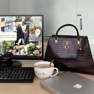 2024 Digital Marketing Era Guide 🖤